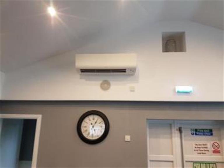 Air conditioning install in a function room